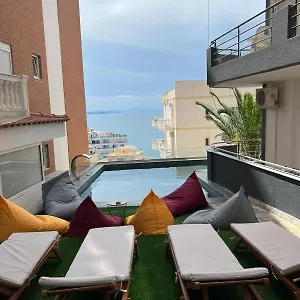 Ansi Paradiso Appartement